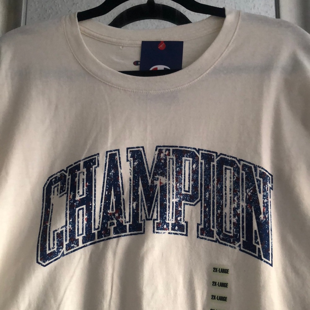 Champion tee~